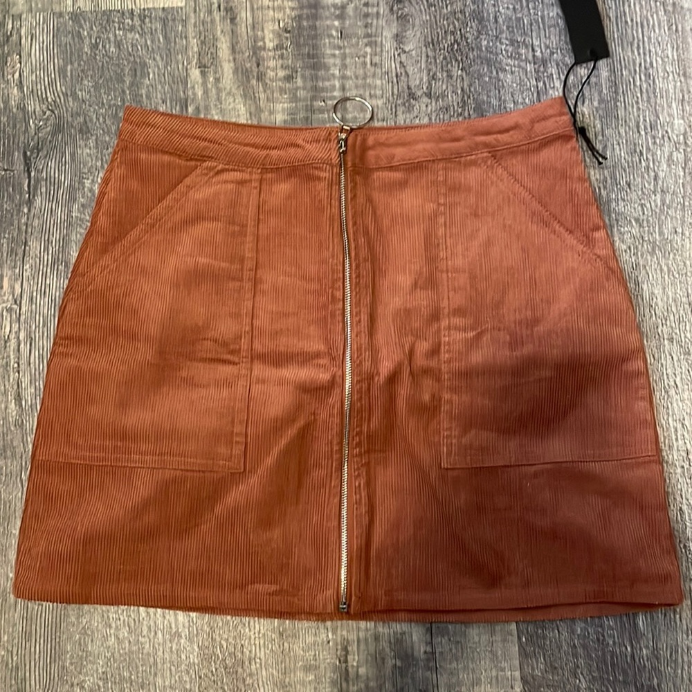 Chloe & Katie skirt